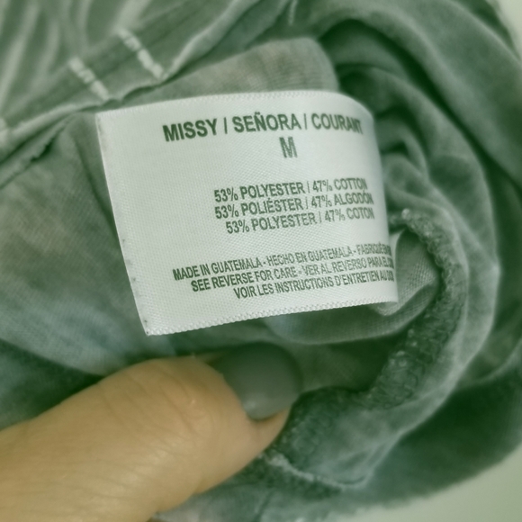 William Rast Starburst Tee - Picture 3 of 6